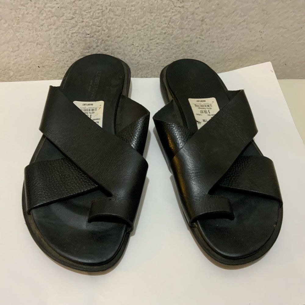 Kenneth Cole mens Crisscross Leather Slide Sandal Black 11 M